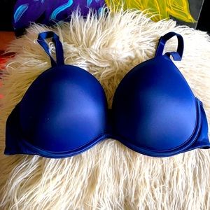 Wear everywhere super push up NWOT